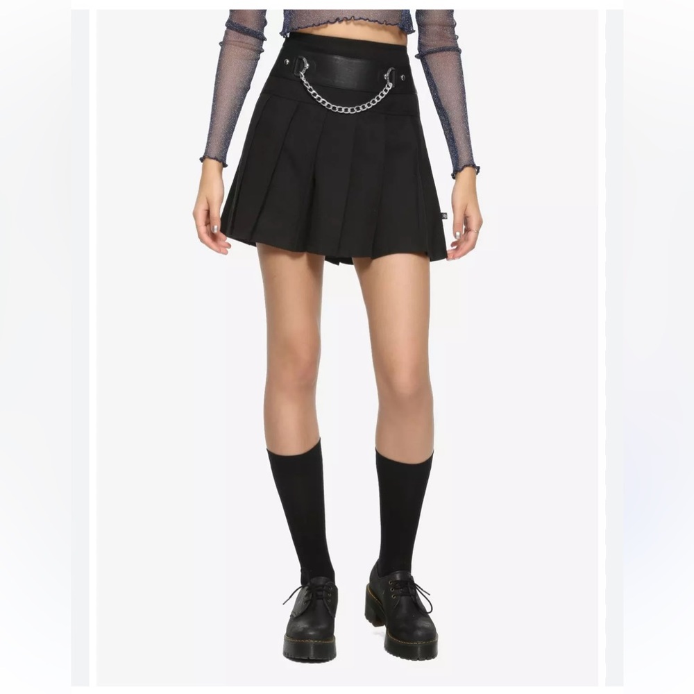 🖤HOT TOPIC SKIRT🖤